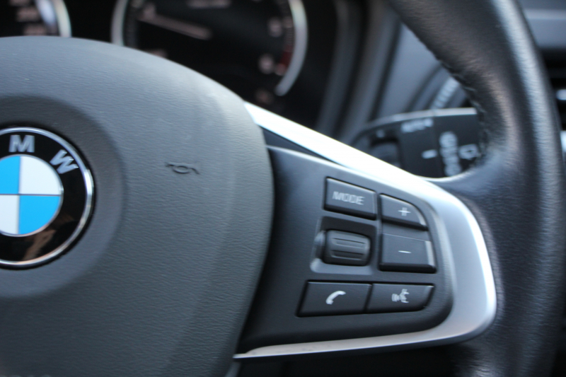 BMW X1 Xdrive18d Xﾗｲﾝ ｴﾃﾞｨｼｮﾝｼﾞｮｲﾌﾟﾗｽ ﾊｲﾗｲﾝ&ｺﾝﾌｫｰﾄP 後期 ﾌｪｲｽﾘﾌﾄ後 真珠色 ﾋｰﾀｰ黒革 追従ACC LEDﾍｯﾄﾞﾗｲﾄ 電動ﾄﾗﾝｸ ﾀｯﾁ画面HDDﾅﾋﾞ衝突軽減ﾌﾞﾚｰｷ 車線逸脱警告 歩行者警告 専用18AW ｳｯﾄﾞﾊﾟﾈﾙ 2年保証