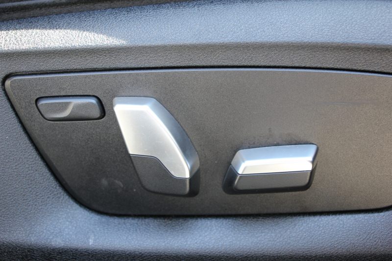 BMW 5シリーズ 523d ﾂｰﾘﾝｸﾞｴﾃﾞｨｼｮﾝﾐｯｼｮﾝｲﾝﾎﾟｯｼﾌﾞﾙ 特別仕様車 ﾊｰﾏﾝｶｰﾄﾞﾝｻﾗｳﾝﾄﾞHUD 専用ﾌﾞﾗｯｸ19AW ﾌﾞﾗｯｸｷﾄﾞﾆｰｸﾞﾘﾙ 追従ACC ｽﾃｱﾘﾝｸﾞｻﾎﾟｰﾄ 360度ｶﾒﾗ Pｱｼｽﾄ ﾀｯﾁ画面HDDﾅﾋﾞTV LEDﾍｯﾄﾞﾗｲﾄ ｵｰﾄﾊｲﾋﾞｰﾑ 2年保証