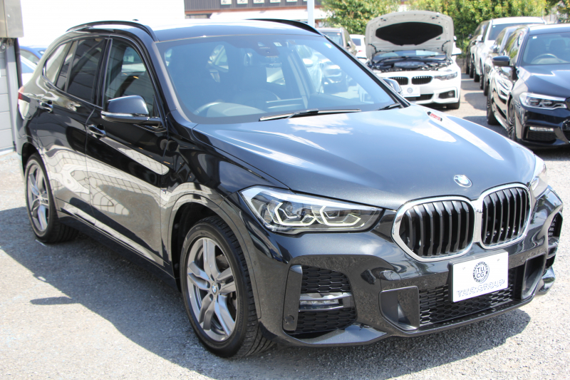 BMW X1 Xdrive18d Mｽﾎﾟｰﾂ ﾊｲﾗｲﾝ ｺﾝﾌｫｰﾄP 後期 ﾌｪｲｽﾘﾌﾄ後 ﾋｰﾀｰ黒革 Mｼｰﾄﾍﾞﾙﾄ ﾜｲﾔﾚｽ充電 電動ｼｰﾄ LEDﾍｯﾄﾞﾗｲﾄ 追従ACC ﾀｯﾁﾊﾟﾈﾙ対応HDDﾅﾋﾞ新ﾒｰﾀｰ Bluetooth接続 Pｱｼｽﾄ 電動ﾄﾗﾝｸ 衝突軽減ﾌﾞﾚｰｷ 車線逸脱警告 歩行者警告 2年保証