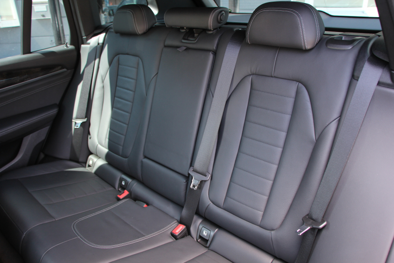 BMW X3 Xdrive20d Mｽﾎﾟｰﾂ ﾊｲﾗｲﾝ 全席ﾋｰﾀｰ黒革 ﾗﾝﾊﾞｰｻﾎﾟｰﾄ ｼﾞｪｽﾁｬｰC HUD LEDﾍｯﾄﾞﾗｲﾄ ｵｰﾄﾊｲﾋﾞｰﾑ ﾀｯﾁﾊﾟﾈﾙ対応HDDﾅﾋﾞTV ﾜｲﾔﾚｽ充電 液晶ﾒｰﾀｰ 360度ｶﾒﾗ ｽﾃｱﾘﾝｸﾞｻﾎﾟｰﾄ 追従ACC 電動ﾄﾗﾝｸ ﾊﾟﾄﾞﾙｼﾌﾄ ｵﾌﾟｼｮﾝ20AW 2年保証