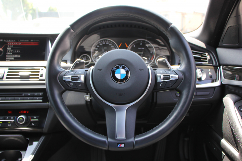 BMW 5シリーズ 523d ﾂｰﾘﾝｸﾞMｽﾎﾟｰﾂ ﾊｲﾗｲﾝ 最終ﾓﾃﾞﾙ 全席ﾋｰﾀｰ黒革 LEDﾍｯﾄﾞﾗｲﾄ 追従ACC ﾚｰﾝﾁｪﾝｼﾞ警告 衝突軽減ﾌﾞﾚｰｷ 車線逸脱警告 歩行者警告 ﾀｯﾁﾊﾟｯﾄﾞ対応HDDﾅﾋﾞﾌﾙｾｸﾞTV 電動ﾄﾗﾝｸ ｱｸﾃｨﾌﾞﾌﾟﾛﾃｸｼｮﾝ NOｽﾓｰｶｰP2年保証
