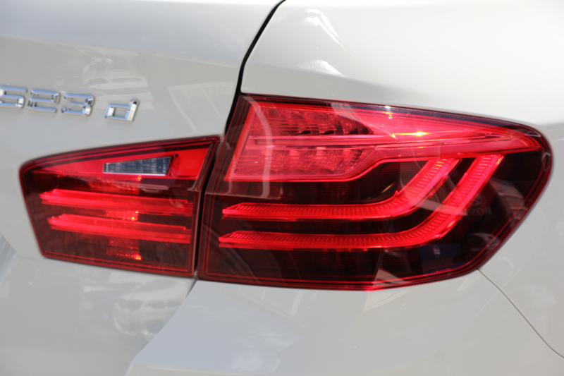 BMW 5シリーズ 523d ﾂｰﾘﾝｸﾞMｽﾎﾟｰﾂ ﾊｲﾗｲﾝ 最終ﾓﾃﾞﾙ 全席ﾋｰﾀｰ黒革 LEDﾍｯﾄﾞﾗｲﾄ 追従ACC ﾚｰﾝﾁｪﾝｼﾞ警告 衝突軽減ﾌﾞﾚｰｷ 車線逸脱警告 歩行者警告 ﾀｯﾁﾊﾟｯﾄﾞ対応HDDﾅﾋﾞﾌﾙｾｸﾞTV 電動ﾄﾗﾝｸ ｱｸﾃｨﾌﾞﾌﾟﾛﾃｸｼｮﾝ NOｽﾓｰｶｰP2年保証