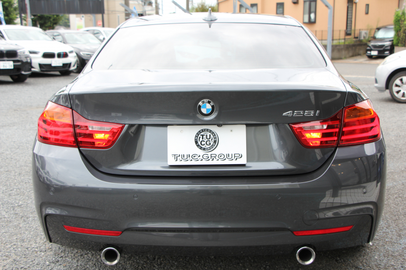 BMW 4シリーズ 428i ｸｰﾍﾟMｽﾎﾟｰﾂ 高出力 245馬力 ﾋｰﾀｰ黒革 LEDﾍｯﾄﾞﾗｲﾄ 追従ACC HUD ｵﾌﾟｼｮﾝ19AW 左右出しﾏﾌﾗｰ 衝突軽減ﾌﾞﾚｰｷ 車線逸脱警告 歩行者警告 ﾀｯﾁﾊﾟｯﾄﾞ対応HDDﾅﾋﾞｽﾏｰﾄｷｰ Bluetooth接続 2年保証