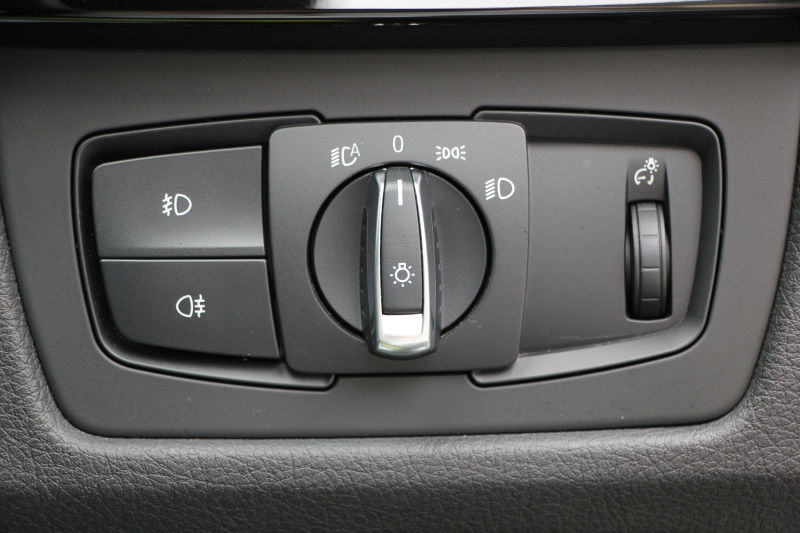 BMW 4シリーズ 428i ｸｰﾍﾟMｽﾎﾟｰﾂ 高出力 245馬力 ﾋｰﾀｰ黒革 LEDﾍｯﾄﾞﾗｲﾄ 追従ACC HUD ｵﾌﾟｼｮﾝ19AW 左右出しﾏﾌﾗｰ 衝突軽減ﾌﾞﾚｰｷ 車線逸脱警告 歩行者警告 ﾀｯﾁﾊﾟｯﾄﾞ対応HDDﾅﾋﾞｽﾏｰﾄｷｰ Bluetooth接続 2年保証