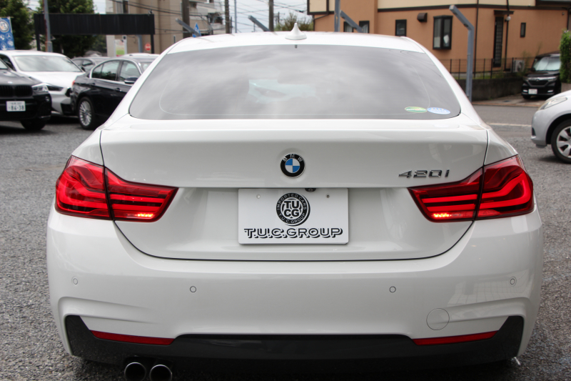 BMW 4シリーズ 420i ｸﾞﾗﾝｸｰﾍﾟMｽﾎﾟｰﾂ LCI後期 1ｵｰﾅ ﾌｪｲｽﾘﾌﾄ後 ｼｰﾄﾋｰﾀｰ 追従ACC LEDﾍｯﾄﾞﾗｲﾄ&ﾃｰﾙ&ﾌｫｸﾞｵﾌﾟｼｮﾝ19AW ﾀｯﾁ画面HDDﾅﾋﾞTV Bｶﾒﾗ 電動ﾄﾗﾝｸ ｽﾏｰﾄｷｰ 液晶ﾒｰﾀｰ Hi-fiｽﾋﾟｰｶｰ 衝突軽減ﾌﾞﾚｰｷ 車線逸脱警告 歩行者警告 2年保証