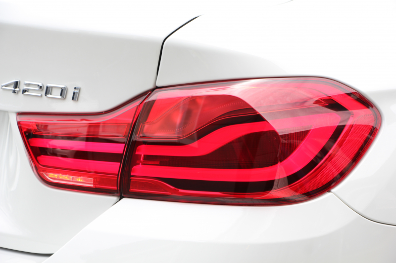 BMW 4シリーズ 420i ｸﾞﾗﾝｸｰﾍﾟMｽﾎﾟｰﾂ LCI後期 1ｵｰﾅ ﾌｪｲｽﾘﾌﾄ後 ｼｰﾄﾋｰﾀｰ 追従ACC LEDﾍｯﾄﾞﾗｲﾄ&ﾃｰﾙ&ﾌｫｸﾞｵﾌﾟｼｮﾝ19AW ﾀｯﾁ画面HDDﾅﾋﾞTV Bｶﾒﾗ 電動ﾄﾗﾝｸ ｽﾏｰﾄｷｰ 液晶ﾒｰﾀｰ Hi-fiｽﾋﾟｰｶｰ 衝突軽減ﾌﾞﾚｰｷ 車線逸脱警告 歩行者警告 2年保証