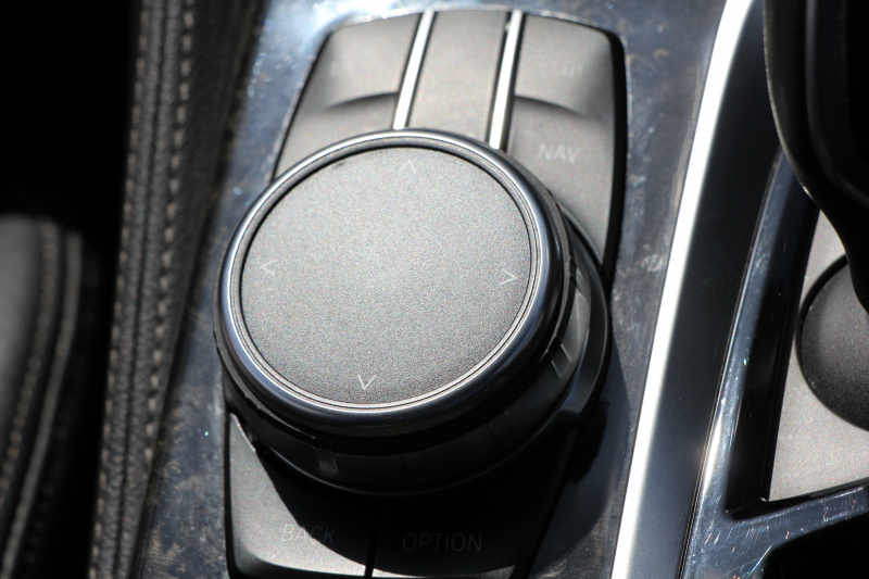 BMW 5シリーズ 540i Xdrive ﾂｰﾘﾝｸﾞMｽﾎﾟｰﾂ ﾃﾞﾋﾞｭｰP 直6ﾀｰﾎﾞ340馬力 4WD 全席ﾋｰﾀｰ黒革 HUD ｿﾌﾄｸﾛｰｽﾞﾄﾞｱ ｼﾞｪｽﾁｬｰC 追従ACC ｽﾃｱﾘﾝｸﾞｻﾎﾟｰﾄ 液晶ﾒｰﾀｰ 専用ｱﾀﾞﾌﾟﾃｨﾌﾞｻｽ LEDﾍｯﾄﾞﾗｲﾄ ｵｰﾄﾊｲﾋﾞｰﾑ 電動ﾄﾗﾝｸ 360度ｶﾒﾗ ﾀｯﾁ画面HDDﾅﾋﾞ2年保証