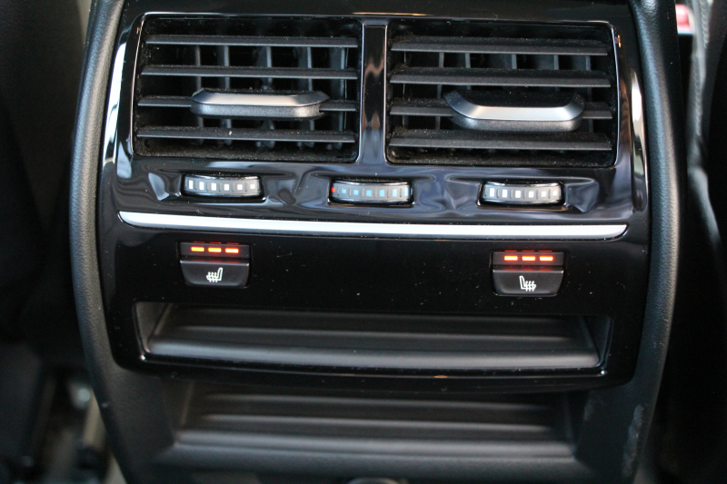 BMW 5シリーズ 540i Xdrive ﾂｰﾘﾝｸﾞMｽﾎﾟｰﾂ ﾃﾞﾋﾞｭｰP 直6ﾀｰﾎﾞ340馬力 4WD 全席ﾋｰﾀｰ黒革 HUD ｿﾌﾄｸﾛｰｽﾞﾄﾞｱ ｼﾞｪｽﾁｬｰC 追従ACC ｽﾃｱﾘﾝｸﾞｻﾎﾟｰﾄ 液晶ﾒｰﾀｰ 専用ｱﾀﾞﾌﾟﾃｨﾌﾞｻｽ LEDﾍｯﾄﾞﾗｲﾄ ｵｰﾄﾊｲﾋﾞｰﾑ 電動ﾄﾗﾝｸ 360度ｶﾒﾗ ﾀｯﾁ画面HDDﾅﾋﾞ2年保証