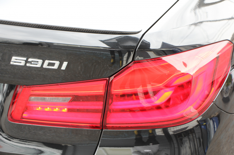 BMW 5シリーズ 530i ｴﾃﾞｨｼｮﾝﾐｯｼｮﾝｲﾝﾎﾟｯｼﾌﾞﾙ 特別仕様車 高出力 252馬力 1ｵ-ﾅ ﾅｲﾄﾌﾞﾙｰﾚｻﾞｰ 全席ﾋｰﾀｰ H&Rﾀﾞｳﾝｻｽ&純正可変 RAYSﾎﾑﾗ19AW HUD ﾊｰﾏﾝｶｰﾄﾞﾝ 追従ACC ｽﾃｱｻﾎﾟｰﾄ ﾀｯﾁ画面HDDﾅﾋﾞTV LEDﾍｯﾄﾞﾗｲﾄ ｵｰﾄﾊｲﾋﾞｰﾑ 電動ﾄﾗﾝｸ 360度ｶﾒﾗ 2年保証