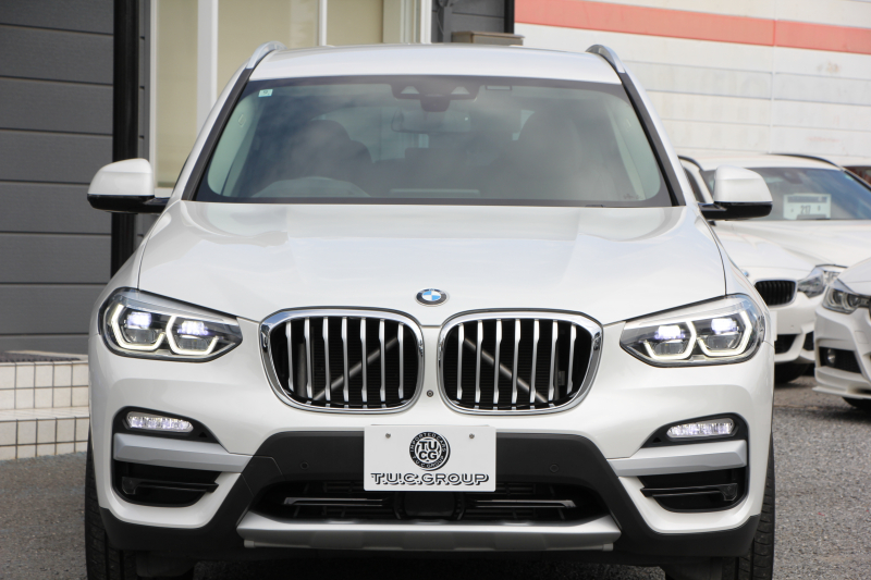 BMW X3 Xdrive20d Xﾗｲﾝ 真珠色 1ｵｰﾅ 全席ﾋｰﾀｰ茶革 HUD 追従ACC ｽﾃｱﾘﾝｸﾞｻﾎﾟｰﾄ 液晶ﾒｰﾀｰ ﾀｯﾁ画面対応HDDﾅﾋﾞTV LEDﾍｯﾄﾞﾗｲﾄ ｵｰﾄﾊｲﾋﾞｰﾑ 360度ｶﾒﾗ 電動ﾄﾗﾝｸ 衝突軽減ﾌﾞﾚｰｷ 車線逸脱警告 歩行者警告 2年保証