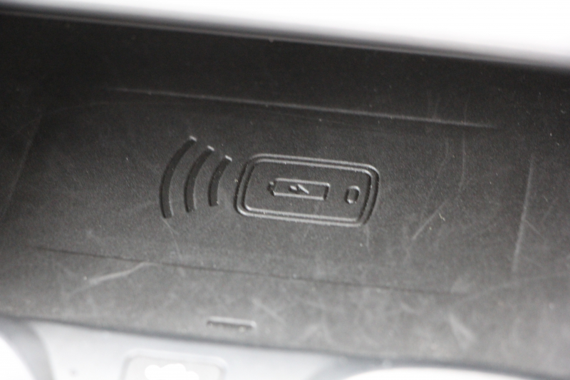 BMW 3シリーズ 320i Mｽﾎﾟｰﾂ ﾃﾞﾋﾞｭｰ&ｺﾝﾌｫｰﾄP ｻﾝﾙｰﾌ ﾋｰﾀｰ黒革 専用ﾌﾞﾙｰｽﾃｯﾁ 19AW 追従ACC ｽﾃｱﾘﾝｸﾞｻﾎﾟｰﾄ LEDﾍｯﾄﾞﾗｲﾄ ｵｰﾄﾊｲﾋﾞｰﾑ 電動ﾄﾗﾝｸ ｱｯﾌﾟﾙｶｰﾌﾟﾚｲ ﾀｯﾁ画面HDDﾅﾋﾞﾜｲﾔﾚｽ充電 Hi-fiｽﾋﾟｰｶｰ Pｱｼｽﾄ 専用ｴｱﾛ 2年保証