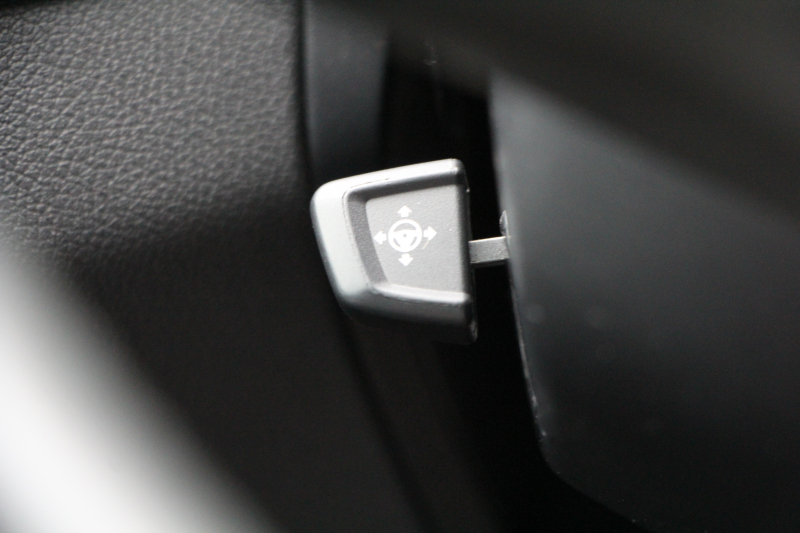 BMW 5シリーズ 530i Mｽﾎﾟｰﾂ ｲﾉﾍﾞｰｼｮﾝP 1ｵｰﾅ 高出力 252馬力 全席ﾋｰﾀｰ黒革 HUD ﾃﾞｨｽﾌﾟﾚｲｷｰ ﾘﾓｰﾄﾊﾟｰｷﾝｸﾞ追従ACC ｽﾃｱﾘﾝｸﾞｻﾎﾟｰﾄ LEDﾍｯﾄﾞﾗｲﾄ ｵｰﾄﾊｲﾋﾞｰﾑ ﾀｯﾁ画面HDDﾅﾋﾞTV ｼﾞｪｽﾁｬｰC 360度ｶﾒﾗ Pｱｼｽﾄﾌﾟﾗｽ 電動ﾄﾗﾝｸ 2年保証