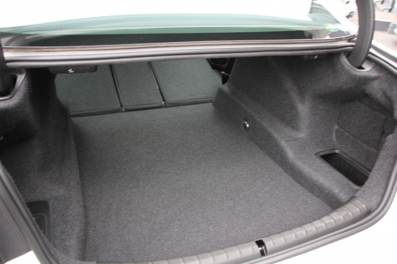 BMW 5シリーズ 530i Mｽﾎﾟｰﾂ ｲﾉﾍﾞｰｼｮﾝP 1ｵｰﾅ 高出力 252馬力 全席ﾋｰﾀｰ黒革 HUD ﾃﾞｨｽﾌﾟﾚｲｷｰ ﾘﾓｰﾄﾊﾟｰｷﾝｸﾞ追従ACC ｽﾃｱﾘﾝｸﾞｻﾎﾟｰﾄ LEDﾍｯﾄﾞﾗｲﾄ ｵｰﾄﾊｲﾋﾞｰﾑ ﾀｯﾁ画面HDDﾅﾋﾞTV ｼﾞｪｽﾁｬｰC 360度ｶﾒﾗ Pｱｼｽﾄﾌﾟﾗｽ 電動ﾄﾗﾝｸ 2年保証