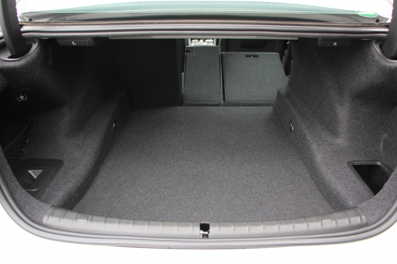 BMW 5シリーズ 530i Mｽﾎﾟｰﾂ ｲﾉﾍﾞｰｼｮﾝP 1ｵｰﾅ 高出力 252馬力 全席ﾋｰﾀｰ黒革 HUD ﾃﾞｨｽﾌﾟﾚｲｷｰ ﾘﾓｰﾄﾊﾟｰｷﾝｸﾞ追従ACC ｽﾃｱﾘﾝｸﾞｻﾎﾟｰﾄ LEDﾍｯﾄﾞﾗｲﾄ ｵｰﾄﾊｲﾋﾞｰﾑ ﾀｯﾁ画面HDDﾅﾋﾞTV ｼﾞｪｽﾁｬｰC 360度ｶﾒﾗ Pｱｼｽﾄﾌﾟﾗｽ 電動ﾄﾗﾝｸ 2年保証