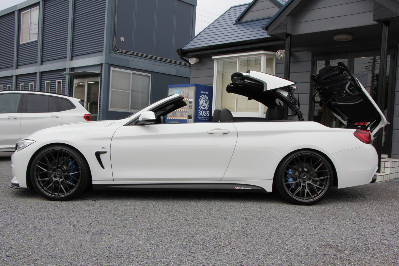 BMW 4シリーズ 440i ｶﾌﾞﾘｵﾚ Mｽﾎﾟｰﾂ 変更後B58新ｴﾝｼﾞﾝ 326馬力 直6ﾀｰﾎﾞ電動ｵｰﾌﾟﾝ 後期ﾃｰﾙ ﾋｰﾀｰ黒革 LEDﾍｯﾄﾞﾗｲﾄ 追従ACC HUD ﾚｰﾝﾁｪﾝｼﾞ警告 vorsteiner20AW KW車高調 3Dﾃﾞｻﾞｲﾝｽﾎﾟｲﾗｰ M4ﾄﾞｱﾐﾗｰ 2年保証