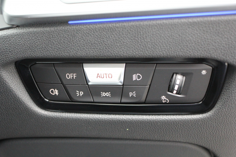 BMW 3シリーズ M340i Xdrive ｲﾉﾍﾞｰｼｮﾝP 4WD 直6ﾀｰﾎﾞ387馬力 ﾋｰﾀｰ黒革 ﾚｰｻﾞｰﾗｲﾄ HUD ｼﾞｪｽﾁｬｰC ﾊｰﾏﾝｶｰﾄﾞﾝｻﾗｳﾝﾄﾞｱﾀﾞﾌﾟﾃｨﾌﾞMｻｽ 専用ﾃﾞﾌ 19AW Mｽﾎﾟｰﾂﾌﾞﾚｰｷ BMWﾗｲﾌﾞｺｯｸﾋﾟｯﾄﾞﾊﾟｰｷﾝｸﾞｱｼｽﾄﾌﾟﾗｽ 360度ｶﾒﾗ 2年保証