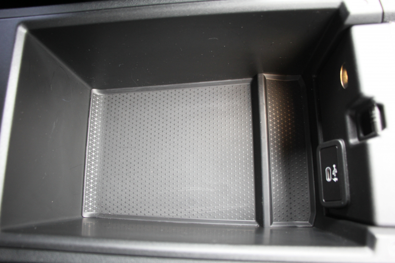 BMW 3シリーズ M340i Xdrive ｲﾉﾍﾞｰｼｮﾝP 4WD 直6ﾀｰﾎﾞ387馬力 ﾋｰﾀｰ黒革 ﾚｰｻﾞｰﾗｲﾄ HUD ｼﾞｪｽﾁｬｰC ﾊｰﾏﾝｶｰﾄﾞﾝｻﾗｳﾝﾄﾞｱﾀﾞﾌﾟﾃｨﾌﾞMｻｽ 専用ﾃﾞﾌ 19AW Mｽﾎﾟｰﾂﾌﾞﾚｰｷ BMWﾗｲﾌﾞｺｯｸﾋﾟｯﾄﾞﾊﾟｰｷﾝｸﾞｱｼｽﾄﾌﾟﾗｽ 360度ｶﾒﾗ 2年保証