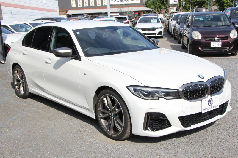 BMW 3シリーズ M340i Xdrive ｲﾉﾍﾞｰｼｮﾝP 4WD 直6ﾀｰﾎﾞ387馬力 ﾋｰﾀｰ黒革 ﾚｰｻﾞｰﾗｲﾄ HUD ｼﾞｪｽﾁｬｰC ﾊｰﾏﾝｶｰﾄﾞﾝｻﾗｳﾝﾄﾞｱﾀﾞﾌﾟﾃｨﾌﾞMｻｽ 専用ﾃﾞﾌ 19AW Mｽﾎﾟｰﾂﾌﾞﾚｰｷ BMWﾗｲﾌﾞｺｯｸﾋﾟｯﾄﾞﾊﾟｰｷﾝｸﾞｱｼｽﾄﾌﾟﾗｽ 360度ｶﾒﾗ 2年保証