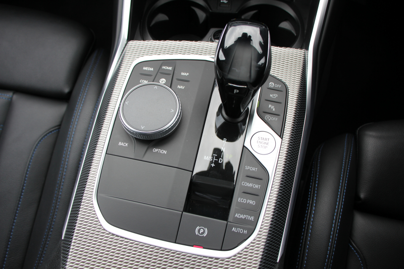 BMW 3シリーズ M340i Xdrive ｲﾉﾍﾞｰｼｮﾝP 4WD 直6ﾀｰﾎﾞ387馬力 ﾋｰﾀｰ黒革 ﾚｰｻﾞｰﾗｲﾄ HUD ｼﾞｪｽﾁｬｰC ﾊｰﾏﾝｶｰﾄﾞﾝｻﾗｳﾝﾄﾞｱﾀﾞﾌﾟﾃｨﾌﾞMｻｽ 専用ﾃﾞﾌ 19AW Mｽﾎﾟｰﾂﾌﾞﾚｰｷ BMWﾗｲﾌﾞｺｯｸﾋﾟｯﾄﾞﾊﾟｰｷﾝｸﾞｱｼｽﾄﾌﾟﾗｽ 360度ｶﾒﾗ 2年保証