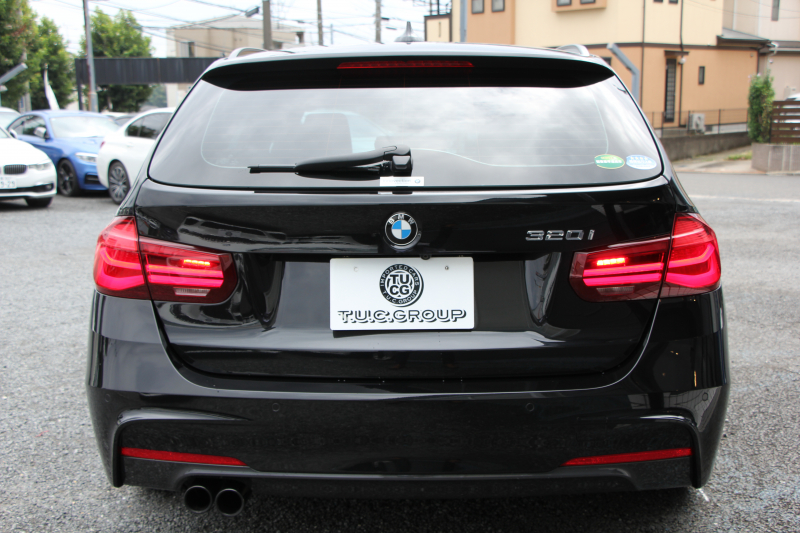 BMW 3シリーズ 320i ﾂｰﾘﾝｸﾞMｽﾎﾟｰﾂ ｴﾃﾞｨｼｮﾝｼｬﾄﾞｰ 1ｵｰﾅ 後期 限定車 新ｴﾝｼﾞﾝ 液晶ﾒｰﾀｰ ﾋｰﾀｰ黒革 ﾌﾞﾙｰｽﾃｯﾁ 19AW ﾀﾞｰｸLEDﾍｯﾄﾞﾗｲﾄ&ﾃｰﾙ 追従ACC ﾚｰﾝﾁｪﾝｼﾞ警告 ﾀｯﾁﾊﾟﾈﾙ対応HDDﾅﾋﾞﾌﾙｾｸﾞTV  Bluetooth接続 Bｶﾒﾗ 電動ﾄﾗﾝｸ 2年保証