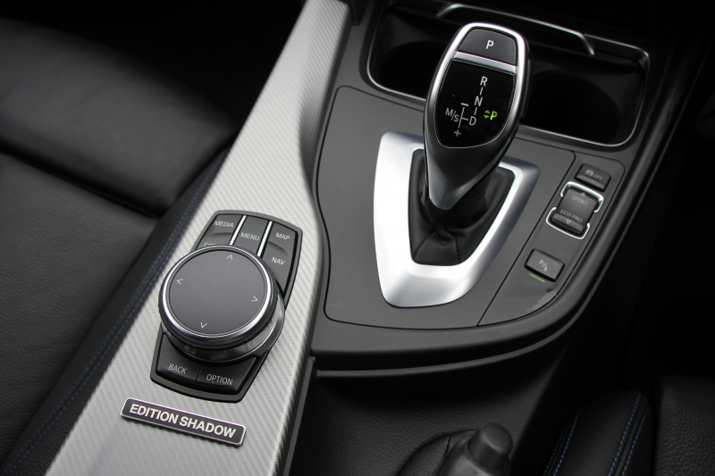 BMW 3シリーズ 320i ﾂｰﾘﾝｸﾞMｽﾎﾟｰﾂ ｴﾃﾞｨｼｮﾝｼｬﾄﾞｰ 1ｵｰﾅ 後期 限定車 新ｴﾝｼﾞﾝ 液晶ﾒｰﾀｰ ﾋｰﾀｰ黒革 ﾌﾞﾙｰｽﾃｯﾁ 19AW ﾀﾞｰｸLEDﾍｯﾄﾞﾗｲﾄ&ﾃｰﾙ 追従ACC ﾚｰﾝﾁｪﾝｼﾞ警告 ﾀｯﾁﾊﾟﾈﾙ対応HDDﾅﾋﾞﾌﾙｾｸﾞTV  Bluetooth接続 Bｶﾒﾗ 電動ﾄﾗﾝｸ 2年保証