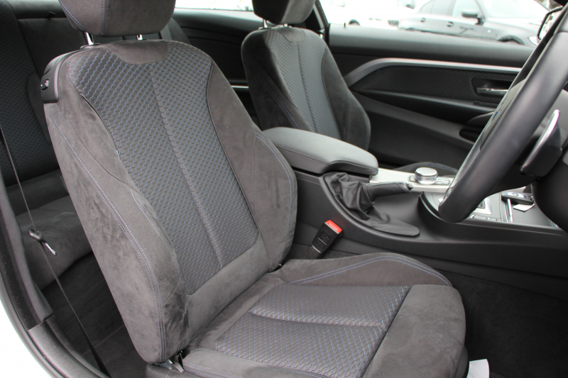 BMW 4シリーズ 420i ｸｰﾍﾟMｽﾎﾟｰﾂ LCI後期 ﾌｪｲｽﾘﾌﾄ後 追従ACC LEDﾍｯﾄﾞﾗｲﾄ&ﾃｰﾙ&ﾌｫｸﾞｵﾌﾟｼｮﾝ19AW HDDﾅﾋﾞTV Bｶﾒﾗ ｽﾏｰﾄｷｰ 液晶ﾒｰﾀｰ 衝突軽減ﾌﾞﾚｰｷ 車線逸脱警告 歩行者警告 専用ｴｱﾛ ﾊﾟﾄﾞﾙｼﾌﾄ 2年保証