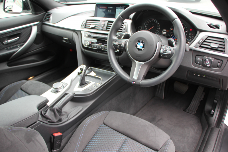 BMW 4シリーズ 420i ｸｰﾍﾟMｽﾎﾟｰﾂ LCI後期 ﾌｪｲｽﾘﾌﾄ後 追従ACC LEDﾍｯﾄﾞﾗｲﾄ&ﾃｰﾙ&ﾌｫｸﾞｵﾌﾟｼｮﾝ19AW HDDﾅﾋﾞTV Bｶﾒﾗ ｽﾏｰﾄｷｰ 液晶ﾒｰﾀｰ 衝突軽減ﾌﾞﾚｰｷ 車線逸脱警告 歩行者警告 専用ｴｱﾛ ﾊﾟﾄﾞﾙｼﾌﾄ 2年保証