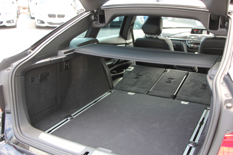 BMW 3シリーズ 320d Xdrive ｸﾞﾗﾝﾂｰﾘｽﾓ Mｽﾎﾟｰﾂ 後期 新ｴﾝｼﾞﾝ 4WD ﾋｰﾀｰ黒革 LEDﾍｯﾄﾞﾗｲﾄ&ﾃｰﾙ 追従ACC ﾚｰﾝﾁｪﾝｼﾞ警告 衝突軽減ﾌﾞﾚｰｷ 車線逸脱警告 歩行者警告 TOPﾋﾞｭｰ&ｻｲﾄﾞﾋﾞｭｰｶﾒﾗ ﾀｯﾁ画面HDDﾅﾋﾞ電動ﾄﾗﾝｸ 19AW 2年保証