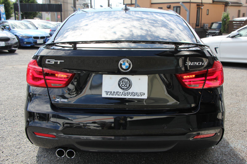 BMW 3シリーズ 320d Xdrive ｸﾞﾗﾝﾂｰﾘｽﾓ Mｽﾎﾟｰﾂ 後期 新ｴﾝｼﾞﾝ 4WD ﾋｰﾀｰ黒革 LEDﾍｯﾄﾞﾗｲﾄ&ﾃｰﾙ 追従ACC ﾚｰﾝﾁｪﾝｼﾞ警告 衝突軽減ﾌﾞﾚｰｷ 車線逸脱警告 歩行者警告 TOPﾋﾞｭｰ&ｻｲﾄﾞﾋﾞｭｰｶﾒﾗ ﾀｯﾁ画面HDDﾅﾋﾞ電動ﾄﾗﾝｸ 19AW 2年保証