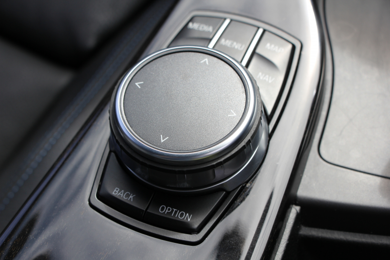 BMW 3シリーズ 320d Xdrive ｸﾞﾗﾝﾂｰﾘｽﾓ Mｽﾎﾟｰﾂ 後期 新ｴﾝｼﾞﾝ 4WD ﾋｰﾀｰ黒革 LEDﾍｯﾄﾞﾗｲﾄ&ﾃｰﾙ 追従ACC ﾚｰﾝﾁｪﾝｼﾞ警告 衝突軽減ﾌﾞﾚｰｷ 車線逸脱警告 歩行者警告 TOPﾋﾞｭｰ&ｻｲﾄﾞﾋﾞｭｰｶﾒﾗ ﾀｯﾁ画面HDDﾅﾋﾞ電動ﾄﾗﾝｸ 19AW 2年保証