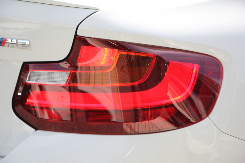 BMW Mシリーズ M2ｸｰﾍﾟMDCT 370馬力 直6ﾀｰﾎﾞ7速DCT ﾋｰﾀｰ黒革 ﾊｰﾏﾝｶｰﾄﾞﾝｻｳﾝﾄﾞiﾄﾞﾗｲﾌﾞHDDﾅﾋﾞBｶﾒﾗ 専用19AW 衝突軽減ﾌﾞﾚｰｷ 車線逸脱警告 歩行者警告 ﾌﾞﾚｰｷ付ｸﾙｺﾝ ｽﾏｰﾄｷｰ ｶｰﾎﾞﾝｲﾝﾃﾘｱﾄﾘﾑ ﾊﾟﾄﾞﾙｼﾌﾄ 2年保証