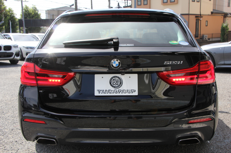 BMW 5シリーズ 523i ﾂｰﾘﾝｸﾞｴﾃﾞｨｼｮﾝﾐｯｼｮﾝｲﾝﾎﾟｯｼﾌﾞﾙ 特別仕様車 ﾅｲﾄﾌﾞﾙｰﾚｻﾞｰ HUD ﾊｰﾏﾝｶｰﾄﾞﾝ 追従ACC ｽﾃｱﾘﾝｸﾞｻﾎﾟｰﾄ ﾀｯﾁ画面HDDﾅﾋﾞTV LEDﾍｯﾄﾞﾗｲﾄ ｵｰﾄﾊｲﾋﾞｰﾑ 電動ﾄﾗﾝｸ 360度ｶﾒﾗ 全席ﾋｰﾀｰ ﾌﾞﾗｯｸ19AW 2年保証
