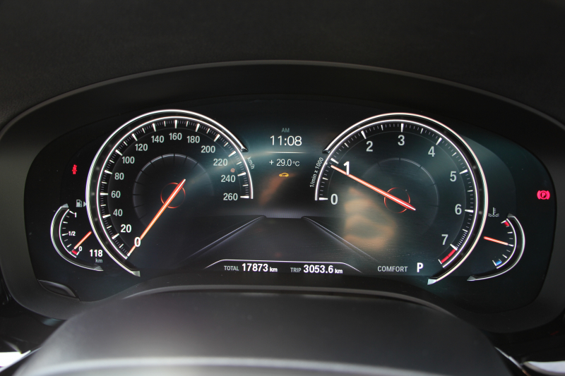 BMW 5シリーズ 523i ﾂｰﾘﾝｸﾞｴﾃﾞｨｼｮﾝﾐｯｼｮﾝｲﾝﾎﾟｯｼﾌﾞﾙ 特別仕様車 ﾅｲﾄﾌﾞﾙｰﾚｻﾞｰ HUD ﾊｰﾏﾝｶｰﾄﾞﾝ 追従ACC ｽﾃｱﾘﾝｸﾞｻﾎﾟｰﾄ ﾀｯﾁ画面HDDﾅﾋﾞTV LEDﾍｯﾄﾞﾗｲﾄ ｵｰﾄﾊｲﾋﾞｰﾑ 電動ﾄﾗﾝｸ 360度ｶﾒﾗ 全席ﾋｰﾀｰ ﾌﾞﾗｯｸ19AW 2年保証