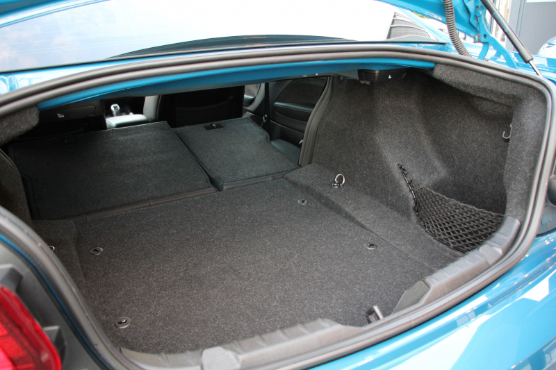 BMW Mシリーズ M2ｸｰﾍﾟMDCT 370馬力 直6ﾀｰﾎﾞ7速DCT ﾋｰﾀｰ黒革 Mﾊﾟﾌｫｰﾏﾝｽｽﾃｱﾘﾝｸﾞｶｰﾎﾞﾝﾘｯﾌﾟｽﾎﾟｲﾗｰ 3Ddesignｴｱﾛ HDDﾅﾋﾞBｶﾒﾗ 専用19AW 衝突軽減ﾌﾞﾚｰｷ 車線逸脱警告 歩行者警告 ﾌﾞﾚｰｷ付ｸﾙｺﾝ ｽﾏｰﾄｷｰ ｶｰﾎﾞﾝｲﾝﾃﾘｱﾄﾘﾑ ﾊﾟﾄﾞﾙｼﾌﾄ 2年保証