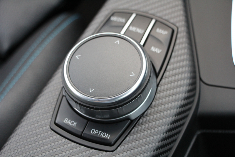 BMW Mシリーズ M2ｸｰﾍﾟMDCT 370馬力 直6ﾀｰﾎﾞ7速DCT ﾋｰﾀｰ黒革 Mﾊﾟﾌｫｰﾏﾝｽｽﾃｱﾘﾝｸﾞｶｰﾎﾞﾝﾘｯﾌﾟｽﾎﾟｲﾗｰ 3Ddesignｴｱﾛ HDDﾅﾋﾞBｶﾒﾗ 専用19AW 衝突軽減ﾌﾞﾚｰｷ 車線逸脱警告 歩行者警告 ﾌﾞﾚｰｷ付ｸﾙｺﾝ ｽﾏｰﾄｷｰ ｶｰﾎﾞﾝｲﾝﾃﾘｱﾄﾘﾑ ﾊﾟﾄﾞﾙｼﾌﾄ 2年保証