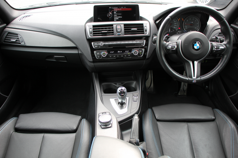 BMW Mシリーズ M2ｸｰﾍﾟMDCT 370馬力 直6ﾀｰﾎﾞ7速DCT ﾋｰﾀｰ黒革 ﾊｰﾏﾝｶｰﾄﾞﾝｻｳﾝﾄﾞH&Rｻｽ iﾄﾞﾗｲﾌﾞHDDﾅﾋﾞBｶﾒﾗ 専用19AW 衝突軽減ﾌﾞﾚｰｷ 車線逸脱警告 歩行者警告 ﾌﾞﾚｰｷ付ｸﾙｺﾝ ｽﾏｰﾄｷｰ ｶｰﾎﾞﾝｲﾝﾃﾘｱﾄﾘﾑ ﾊﾟﾄﾞﾙｼﾌﾄ 2年保証