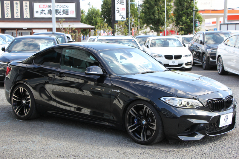BMW Mシリーズ M2ｸｰﾍﾟMDCT 370馬力 直6ﾀｰﾎﾞ7速DCT ﾋｰﾀｰ黒革 ﾊｰﾏﾝｶｰﾄﾞﾝｻｳﾝﾄﾞH&Rｻｽ iﾄﾞﾗｲﾌﾞHDDﾅﾋﾞBｶﾒﾗ 専用19AW 衝突軽減ﾌﾞﾚｰｷ 車線逸脱警告 歩行者警告 ﾌﾞﾚｰｷ付ｸﾙｺﾝ ｽﾏｰﾄｷｰ ｶｰﾎﾞﾝｲﾝﾃﾘｱﾄﾘﾑ ﾊﾟﾄﾞﾙｼﾌﾄ 2年保証