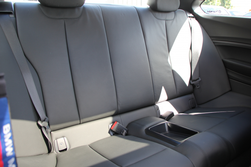 BMW 2シリーズ M240i ｸｰﾍﾟ後期 1ｵｰﾅ ｻﾝﾙｰﾌ ﾋｰﾀｰ黒革 追従ACC B58新ｴﾝｼﾞﾝ 直6ﾀｰﾎﾞ340馬力 LEDﾍｯﾄﾞﾗｲﾄ LEDﾃｰﾙ ｱﾀﾞﾌﾟﾃｨﾌﾞMｻｽ 専用ﾌﾞﾚｰｷ ｼﾞｪｯﾄﾌﾞﾗｯｸ18AW ﾀｯﾁ画面HDDﾅﾋﾞPｱｼｽﾄ ﾊﾟﾄﾞﾙｼﾌﾄ 8速AT 衝突軽減ﾌﾞﾚｰｷ 2年保証