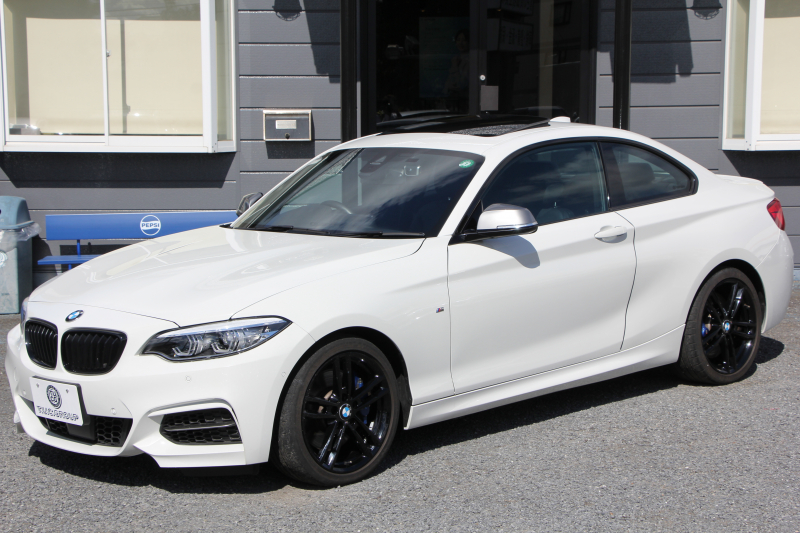 BMW 2シリーズ M240i ｸｰﾍﾟ後期 1ｵｰﾅ ｻﾝﾙｰﾌ ﾋｰﾀｰ黒革 追従ACC B58新ｴﾝｼﾞﾝ 直6ﾀｰﾎﾞ340馬力 LEDﾍｯﾄﾞﾗｲﾄ LEDﾃｰﾙ ｱﾀﾞﾌﾟﾃｨﾌﾞMｻｽ 専用ﾌﾞﾚｰｷ ｼﾞｪｯﾄﾌﾞﾗｯｸ18AW ﾀｯﾁ画面HDDﾅﾋﾞPｱｼｽﾄ ﾊﾟﾄﾞﾙｼﾌﾄ 8速AT 衝突軽減ﾌﾞﾚｰｷ 2年保証