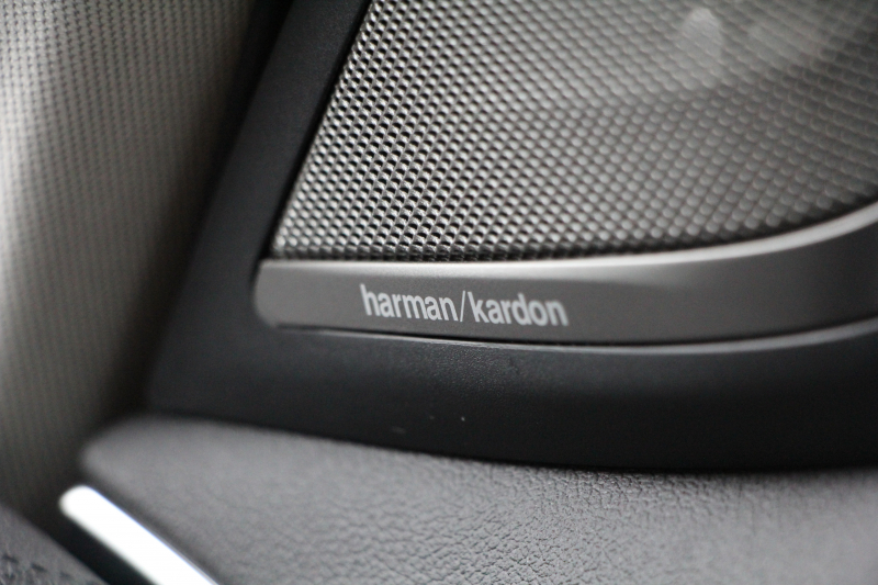 BMW 5シリーズ 523d ﾗｸﾞｼﾞｭｱﾘｰ ｾﾚｸﾄP ｻﾝﾙｰﾌ 全席ﾋｰﾀｰ黒革 ﾊｰﾏﾝｶｰﾄﾞﾝｻﾗｳﾝﾄﾞ4ｿﾞｰﾝｴｱｺﾝ HUD 追従ACC ｽﾃｱﾘﾝｸﾞｻﾎﾟｰﾄ ﾀｯﾁ画面HDDﾅﾋﾞTV 360度ｶﾒﾗ 電動ﾄﾗﾝｸ LEDﾍｯﾄﾞﾗｲﾄ ｵｰﾄﾊｲﾋﾞｰﾑ 電動ﾄﾗﾝｸ ｸﾛｰﾑﾗｲﾝ 2年保証