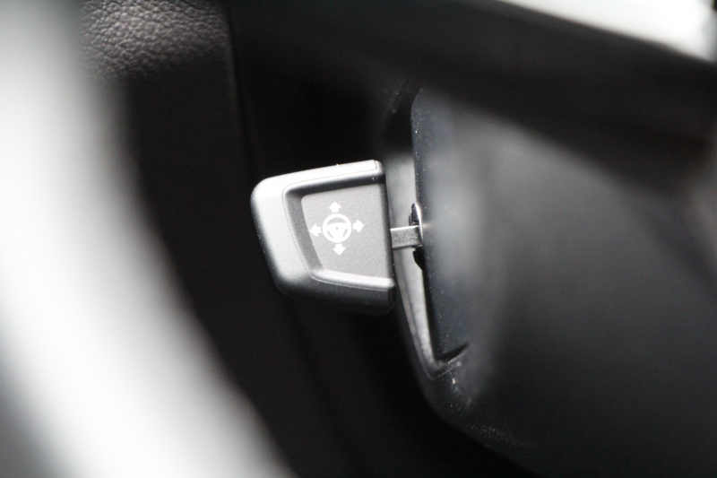 BMW 5シリーズ 523d ﾗｸﾞｼﾞｭｱﾘｰ ｾﾚｸﾄP ｻﾝﾙｰﾌ 全席ﾋｰﾀｰ黒革 ﾊｰﾏﾝｶｰﾄﾞﾝｻﾗｳﾝﾄﾞ4ｿﾞｰﾝｴｱｺﾝ HUD 追従ACC ｽﾃｱﾘﾝｸﾞｻﾎﾟｰﾄ ﾀｯﾁ画面HDDﾅﾋﾞTV 360度ｶﾒﾗ 電動ﾄﾗﾝｸ LEDﾍｯﾄﾞﾗｲﾄ ｵｰﾄﾊｲﾋﾞｰﾑ 電動ﾄﾗﾝｸ ｸﾛｰﾑﾗｲﾝ 2年保証