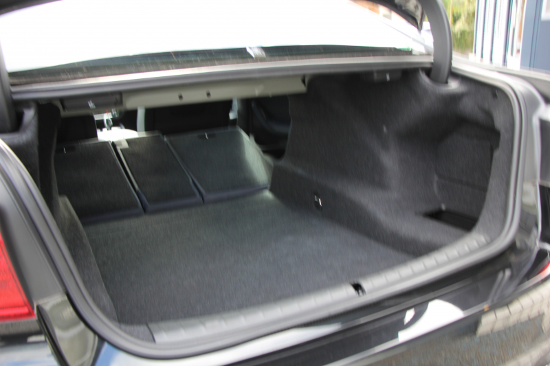 BMW 5シリーズ 530i ｴﾃﾞｨｼｮﾝﾐｯｼｮﾝｲﾝﾎﾟｯｼﾌﾞﾙ 特別仕様車 252馬力 ﾅｲﾄﾌﾞﾙｰﾚｻﾞｰ ｱﾀﾞﾌﾟﾃｨﾌﾞｻｽ ﾊｰﾏﾝｶｰﾄﾞﾝ HUD 追従ACC ｽﾃｱﾘﾝｸﾞｻﾎﾟｰﾄ ﾀｯﾁ画面HDDﾅﾋﾞTV LEDﾍｯﾄﾞﾗｲﾄ ｵｰﾄﾊｲﾋﾞｰﾑ 電動ﾄﾗﾝｸ 360度ｶﾒﾗ 全席ﾋｰﾀｰ 専用ﾌﾞﾗｯｸ19AW 2年保証