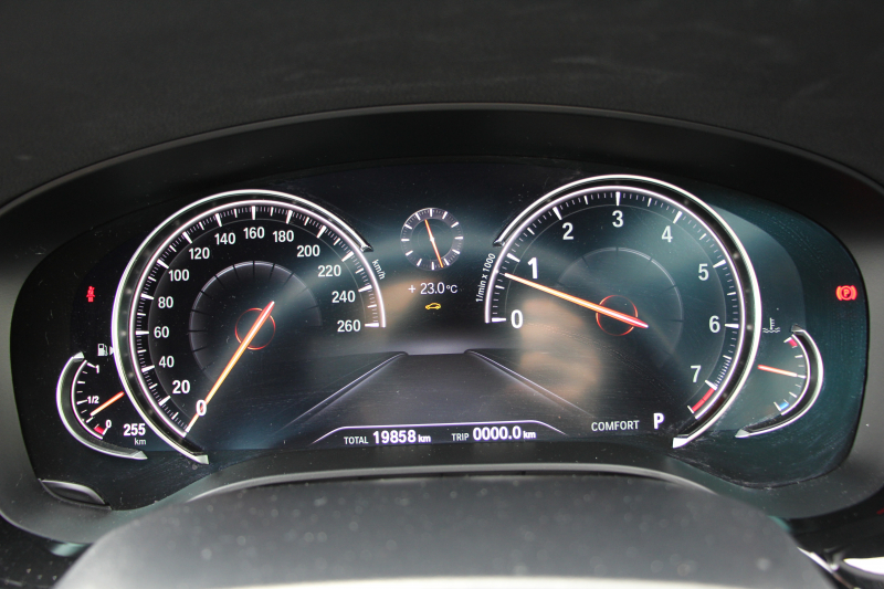 BMW 5シリーズ 530i ｴﾃﾞｨｼｮﾝﾐｯｼｮﾝｲﾝﾎﾟｯｼﾌﾞﾙ 特別仕様車 252馬力 ﾅｲﾄﾌﾞﾙｰﾚｻﾞｰ ｱﾀﾞﾌﾟﾃｨﾌﾞｻｽ ﾊｰﾏﾝｶｰﾄﾞﾝ HUD 追従ACC ｽﾃｱﾘﾝｸﾞｻﾎﾟｰﾄ ﾀｯﾁ画面HDDﾅﾋﾞTV LEDﾍｯﾄﾞﾗｲﾄ ｵｰﾄﾊｲﾋﾞｰﾑ 電動ﾄﾗﾝｸ 360度ｶﾒﾗ 全席ﾋｰﾀｰ 専用ﾌﾞﾗｯｸ19AW 2年保証