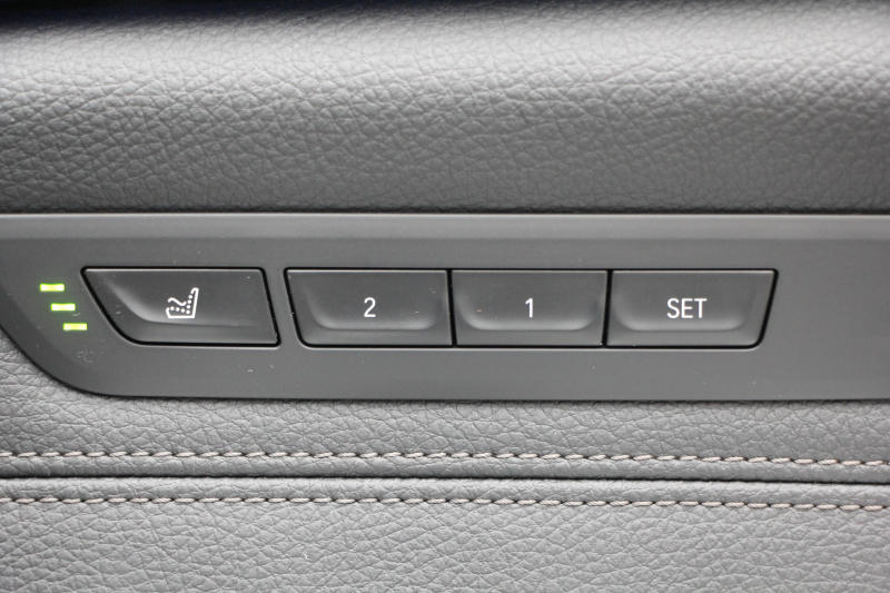 BMW 6シリーズ 630i ｸﾞﾗﾝﾂｰﾘｽﾓ Mｽﾎﾟｰﾂ ｾﾚｸﾄ&ｺﾝﾌｫｰﾄP ﾊﾟﾉﾗﾏｻﾝﾙｰﾌ 全席ﾋｰﾀｰ黒革 ﾌﾛﾝﾄﾏｯｻｰｼﾞ&ﾍﾞﾝﾁﾚｰｼｮﾝ ﾘｱ電動可倒調整 ﾊｰﾏﾝｶｰﾄﾞﾝｻﾗｳﾝﾄﾞ追従ACC HUD LEDﾍｯﾄﾞﾗｲﾄ 4ｿﾞｰﾝAC 360度ｶﾒﾗ ｿﾌﾄｸﾛｰｽﾞﾄﾞｱ ﾀｯﾁ画面HDDﾅﾋﾞ電動ﾄﾗﾝｸ 2年保証