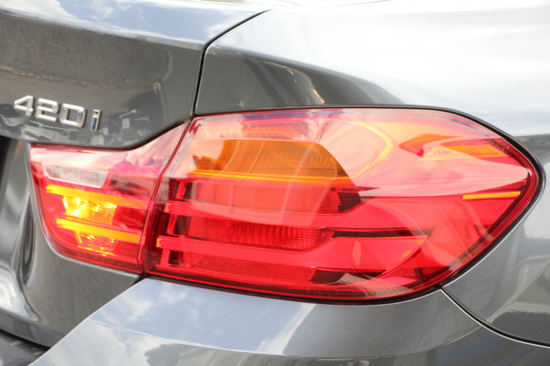 BMW 4シリーズ 420i ｸﾞﾗﾝｸｰﾍﾟMｽﾎﾟｰﾂ 中期 新ｴﾝｼﾞﾝ 追従ACC ﾚｰﾝﾁｪﾝｼﾞ警告 衝突軽減ﾌﾞﾚｰｷ 車線逸脱警告 歩行者警告 ﾀｯﾁﾊﾟｯﾄﾞ対応HDDﾅﾋﾞBｶﾒﾗ Bluetooth接続 電動ﾄﾗﾝｸ ｽﾏｰﾄｷｰ ﾊﾟﾄﾞﾙｼﾌﾄ 専用ｴｱﾛ 2年保証