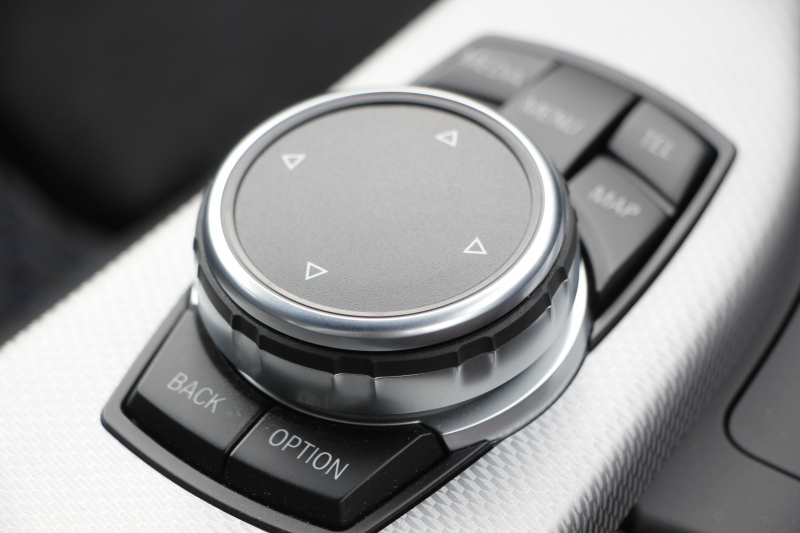 BMW 4シリーズ 420i ｸﾞﾗﾝｸｰﾍﾟMｽﾎﾟｰﾂ 中期 新ｴﾝｼﾞﾝ 追従ACC ﾚｰﾝﾁｪﾝｼﾞ警告 衝突軽減ﾌﾞﾚｰｷ 車線逸脱警告 歩行者警告 ﾀｯﾁﾊﾟｯﾄﾞ対応HDDﾅﾋﾞBｶﾒﾗ Bluetooth接続 電動ﾄﾗﾝｸ ｽﾏｰﾄｷｰ ﾊﾟﾄﾞﾙｼﾌﾄ 専用ｴｱﾛ 2年保証