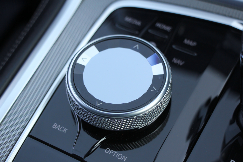 BMW 8シリーズ 840i ｸﾞﾗﾝｸｰﾍﾟMｽﾎﾟｰﾂ ﾊﾟﾉﾗﾏｻﾝﾙｰﾌ indiviﾒﾘﾉﾚｻﾞｰ ﾅｲﾄﾌﾞﾙｰ&ﾌﾞﾗｯｸﾚｻﾞｰ ﾚｰｻﾞｰﾗｲﾄ ｵﾌﾟｼｮﾝ20AW ﾊｰﾏﾝｶｰﾄﾞﾝｻｳﾝﾄﾞｸﾘｽﾀﾙﾌｨﾆｯｼｭ 360度ｶﾒﾗ 追従ACC HUD 全席ﾋｰﾀｰ ﾌﾛﾝﾄﾍﾞﾝﾁﾚｰｼｮﾝ ｿﾌﾄｸﾛｰｽﾞﾄﾞｱ 2年保証