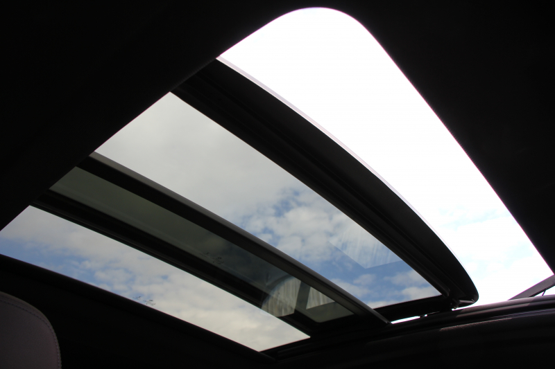 BMW X4 M40i ｾﾚｸﾄP ﾊﾟﾉﾗﾏｻﾝﾙｰﾌ 全席ﾋｰﾀｰ茶革 ﾊｰﾏﾝｶｰﾄﾞﾝｻｳﾝﾄﾞ360馬力 直6ﾀｰﾎﾞｱﾀﾞﾌﾟﾃｨﾌﾞMｻｽ Mspﾌﾞﾚｰｷ 液晶ﾒｰﾀｰ 360度ｶﾒﾗ ﾀｯﾁ画面HDDﾅﾋﾞTV LEDﾍｯﾄﾞﾗｲﾄ ｵｰﾄﾊｲﾋﾞｰﾑ 電動ﾄﾗﾝｸ 専用21AW&ﾃﾞﾌ 2年保証