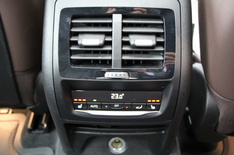 BMW X4 M40i ｾﾚｸﾄP ﾊﾟﾉﾗﾏｻﾝﾙｰﾌ 全席ﾋｰﾀｰ茶革 ﾊｰﾏﾝｶｰﾄﾞﾝｻｳﾝﾄﾞ360馬力 直6ﾀｰﾎﾞｱﾀﾞﾌﾟﾃｨﾌﾞMｻｽ Mspﾌﾞﾚｰｷ 液晶ﾒｰﾀｰ 360度ｶﾒﾗ ﾀｯﾁ画面HDDﾅﾋﾞTV LEDﾍｯﾄﾞﾗｲﾄ ｵｰﾄﾊｲﾋﾞｰﾑ 電動ﾄﾗﾝｸ 専用21AW&ﾃﾞﾌ 2年保証