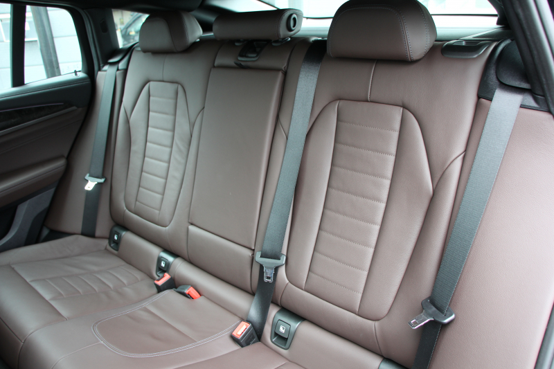 BMW X4 M40i ｾﾚｸﾄP ﾊﾟﾉﾗﾏｻﾝﾙｰﾌ 全席ﾋｰﾀｰ茶革 ﾊｰﾏﾝｶｰﾄﾞﾝｻｳﾝﾄﾞ360馬力 直6ﾀｰﾎﾞｱﾀﾞﾌﾟﾃｨﾌﾞMｻｽ Mspﾌﾞﾚｰｷ 液晶ﾒｰﾀｰ 360度ｶﾒﾗ ﾀｯﾁ画面HDDﾅﾋﾞTV LEDﾍｯﾄﾞﾗｲﾄ ｵｰﾄﾊｲﾋﾞｰﾑ 電動ﾄﾗﾝｸ 専用21AW&ﾃﾞﾌ 2年保証